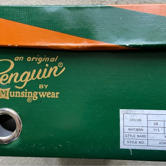 Penguin brand sneakers - Picture 3 of 4